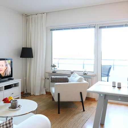 Modernes 2-Zimmer-Appartement Mit Balkon. 韦斯特兰 外观 照片