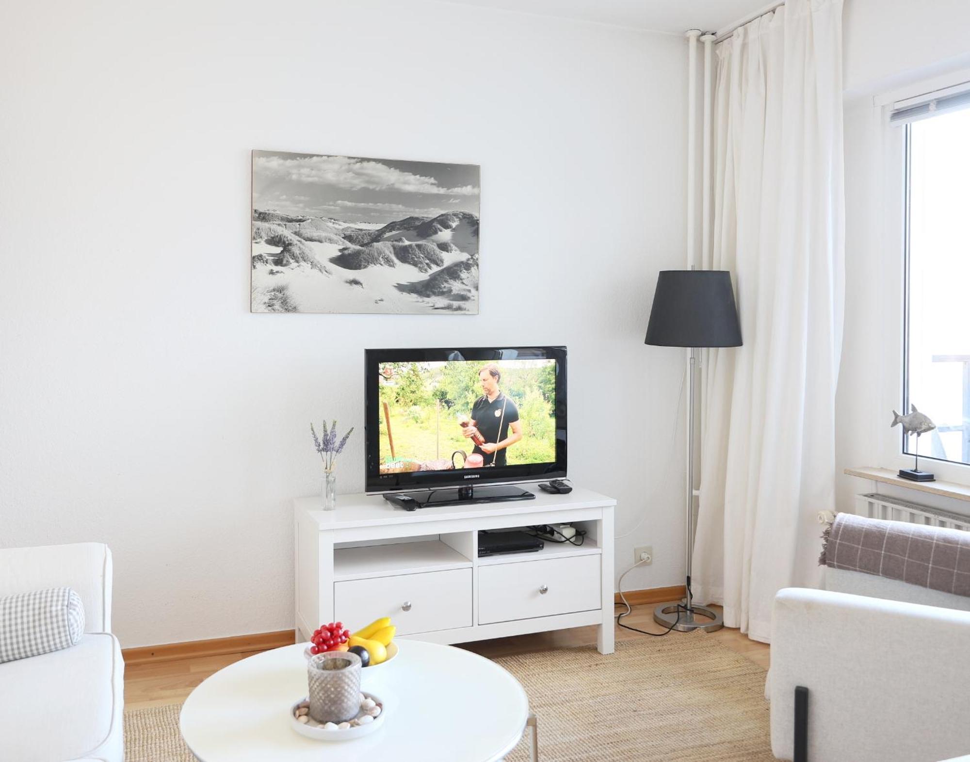 Modernes 2-Zimmer-Appartement Mit Balkon. 韦斯特兰 外观 照片